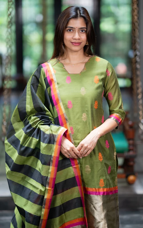 Green Straight-Cut Kurti with Art Silk Dupatta