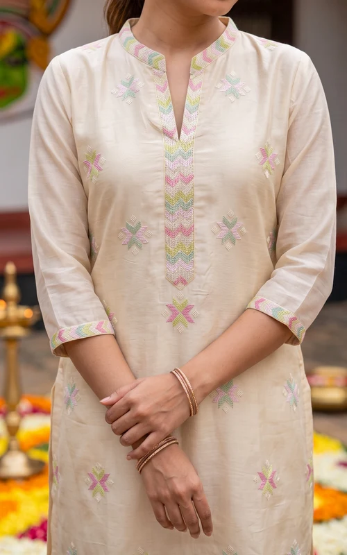Ivory Chanderi Thread Embroidered Straight-Cut Kurti Set