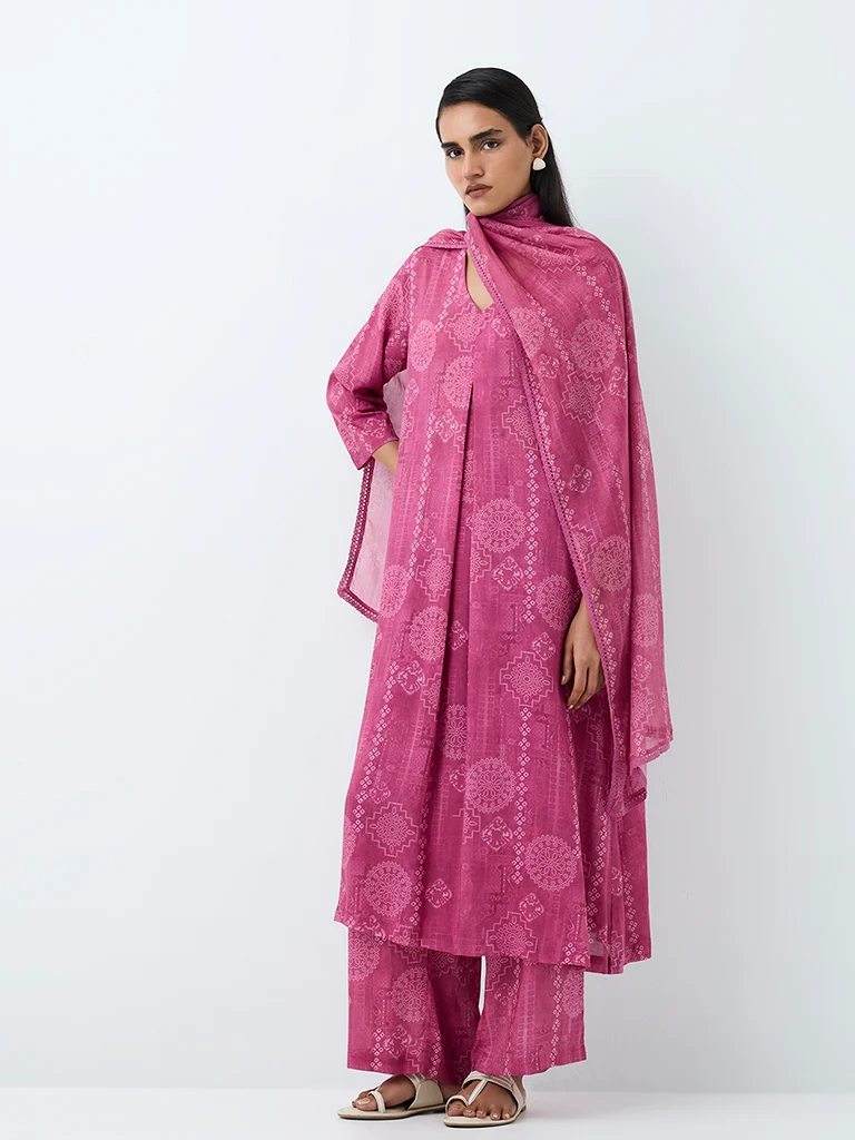 Zuba Pink Printed Silk-Blend Dupatta