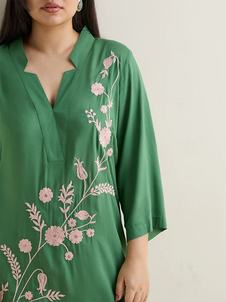 Diza Green Floral Embroidered A-Line Kurta