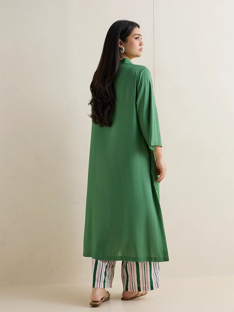 Diza Green Floral Embroidered A-Line Kurta
