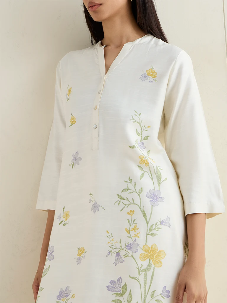 Zuba White Foliage Pattern Silk-Blend A-Line Kurta