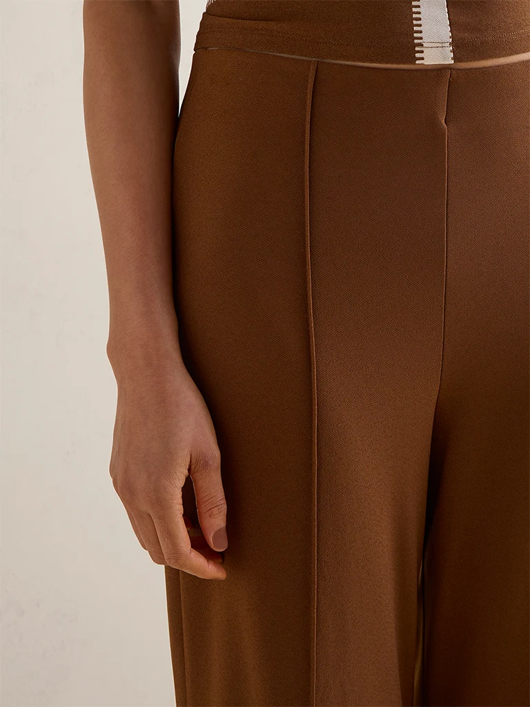 Wardrobe Brown Solid High-Rise Trousers