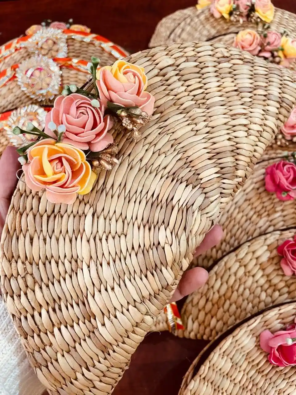Sabai Grass Clutch