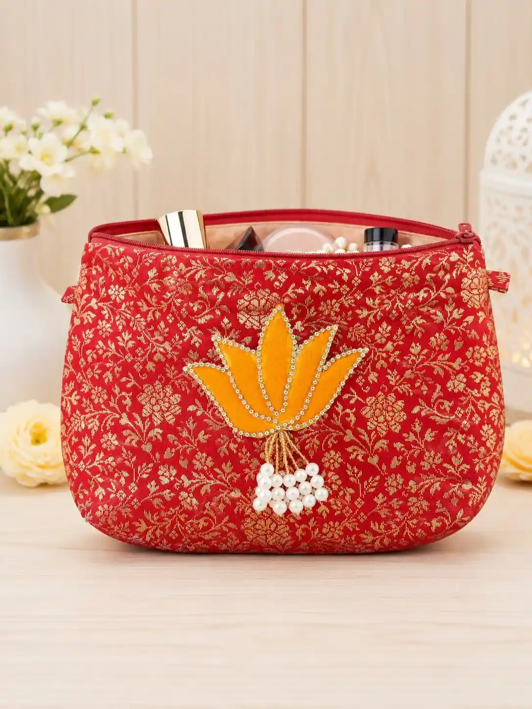 Brocade Toilet Pouch with Zip