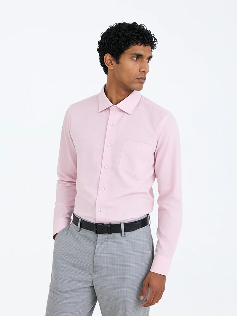 WES Formals Light Pink Checkered Slim-Fit Cotton Shirt