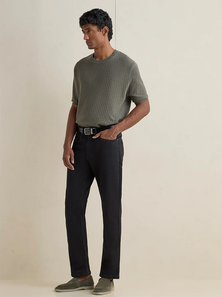 Ascot Black-Wash Mid-Waist Relaxed Fit Jeans