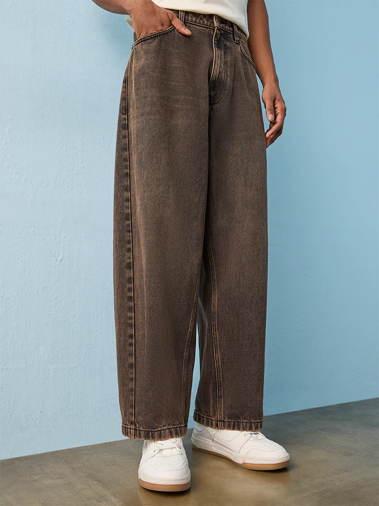 Nuon Brown-Wash Mid-Waist Barrel Fit Jeans
