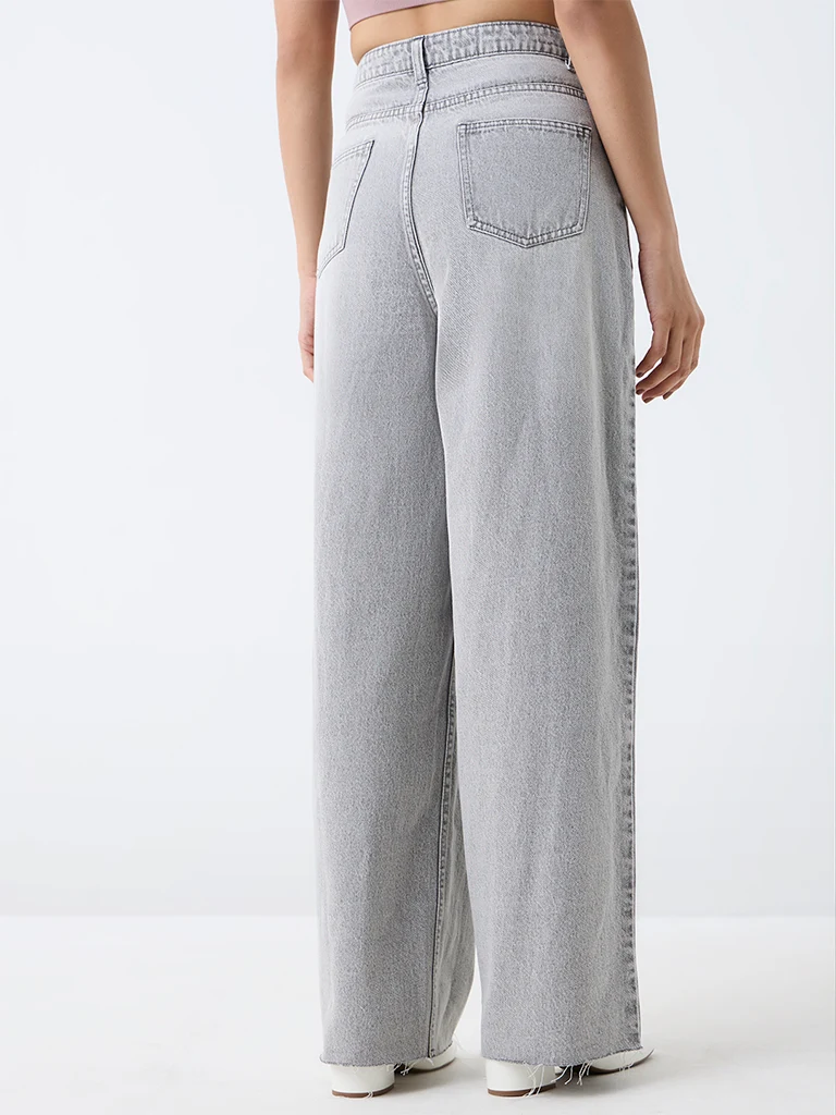 Nuon Grey High-Waist Jeans