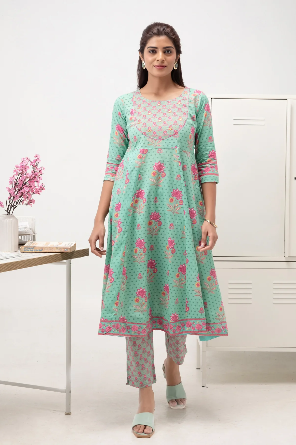 Green Floral Kurta Pant Set