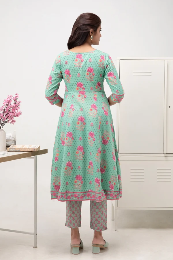 Green Floral Kurta Pant Set