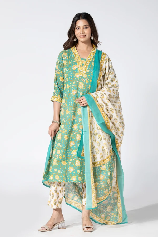 Floral Prined Green & Yellow Cotton Kurtaset