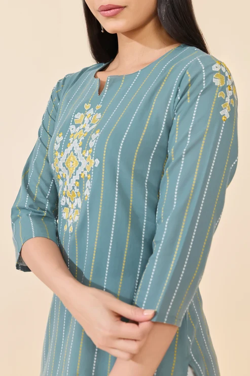Turquoise Embroidered Cotton Kurta