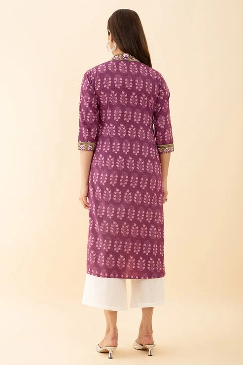 Pink Floral Printed Kurta Embroidered Ethnic Wear