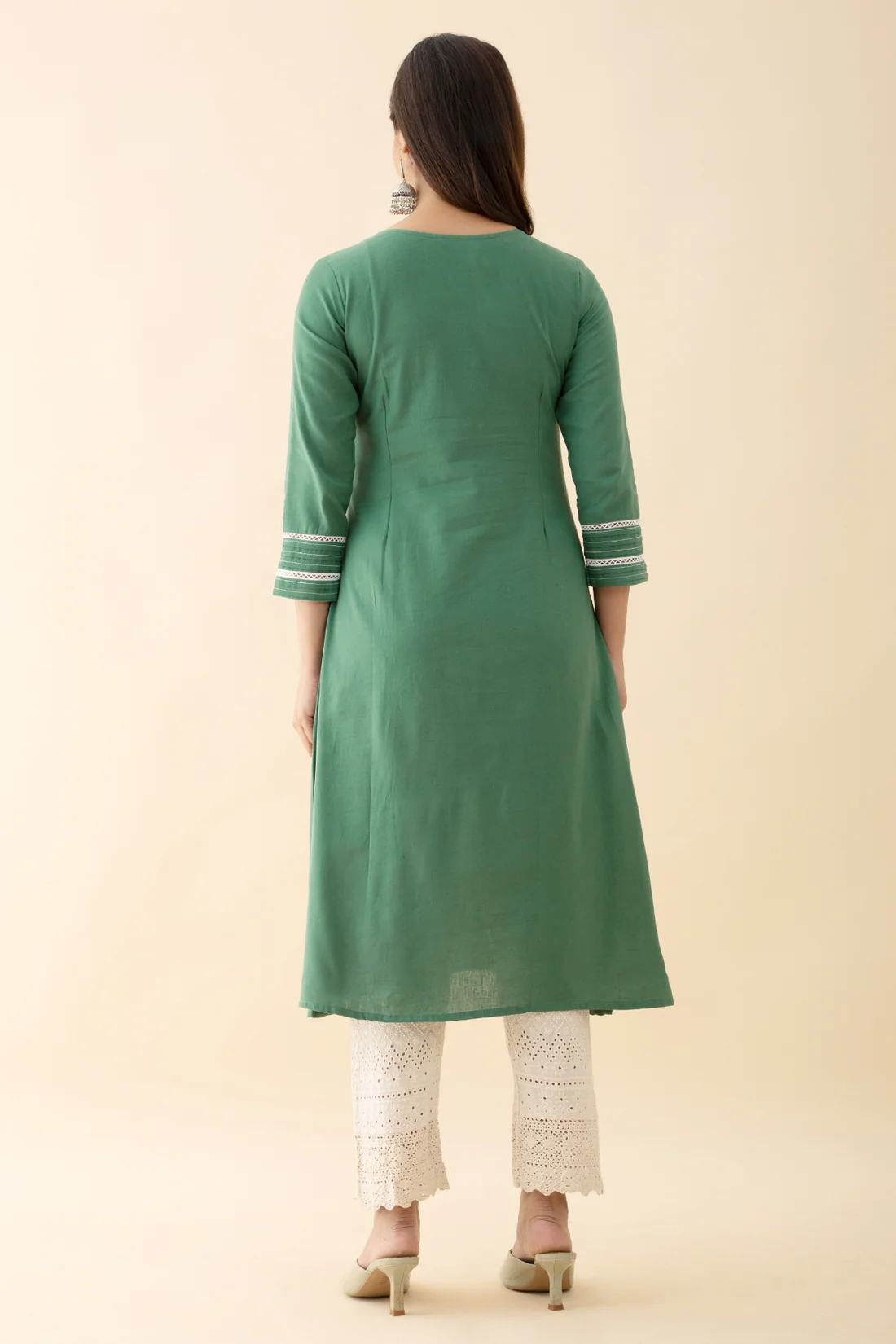 Jewel Inspired Embroidered Kurta - Green
