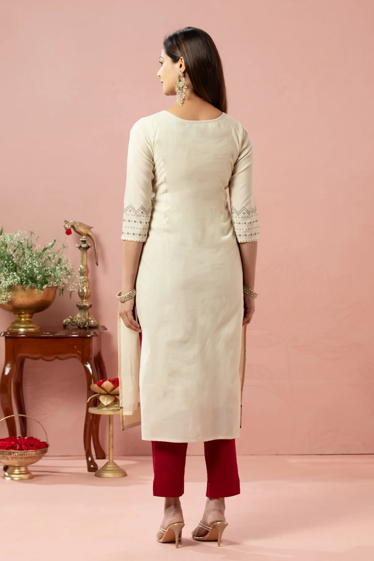 Off White Nethipattam Printed Kota Khaki Kurta