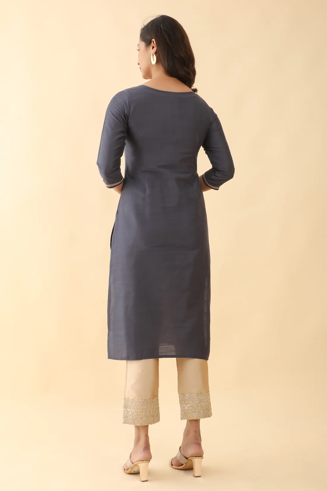 Mural Applique Embroidered Kurta Grey