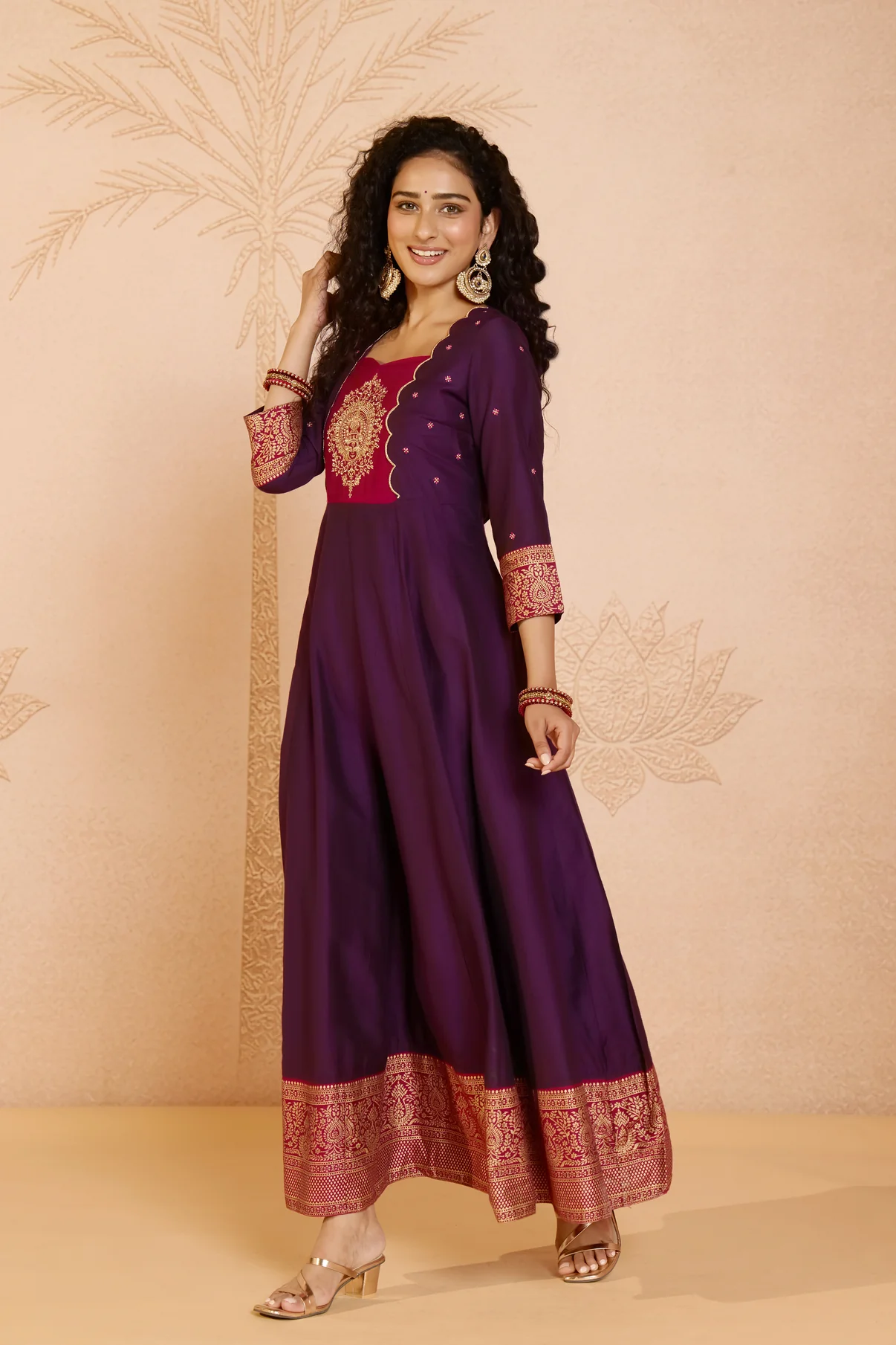 Kathakali Embroidered Purple & Magenta Scallop Anarkali