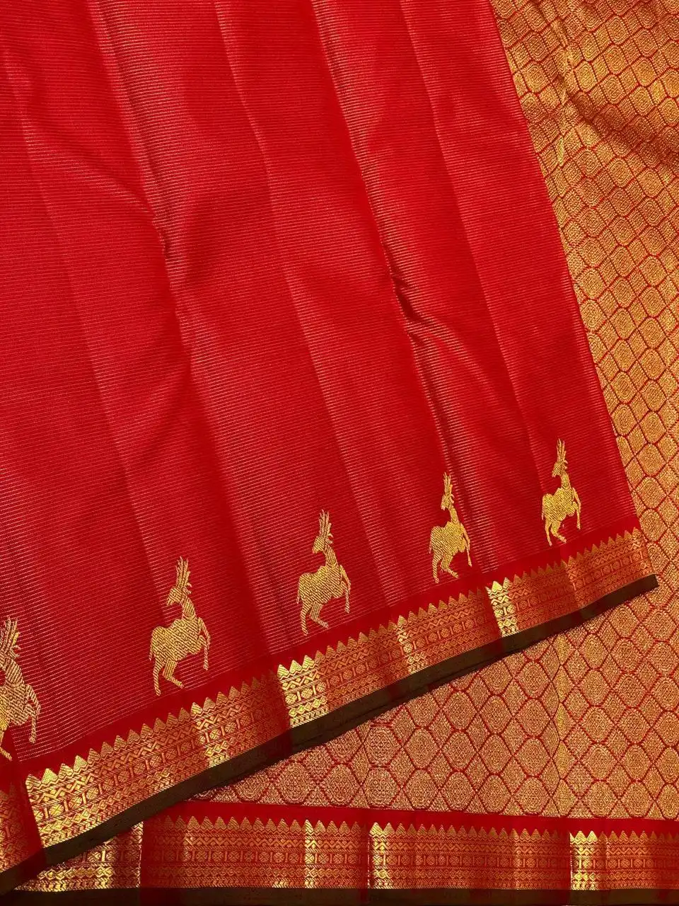 Pure Kanchipuram Bridal Silk – Vaira Oosi Deer & Parrot Border
