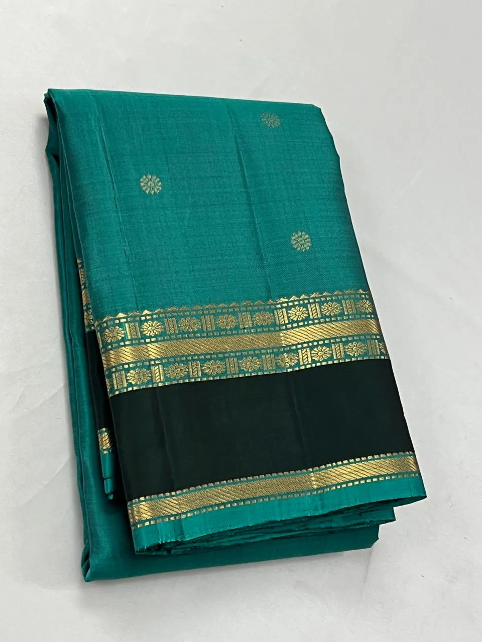 Emerald Teal Kanchipuram Bridal Silk Butta Saree