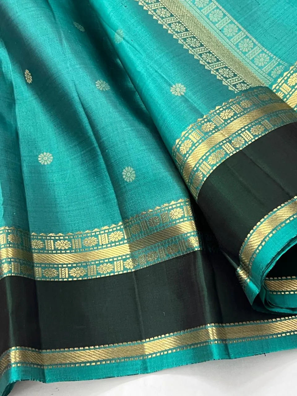 Emerald Teal Kanchipuram Bridal Silk Butta Saree