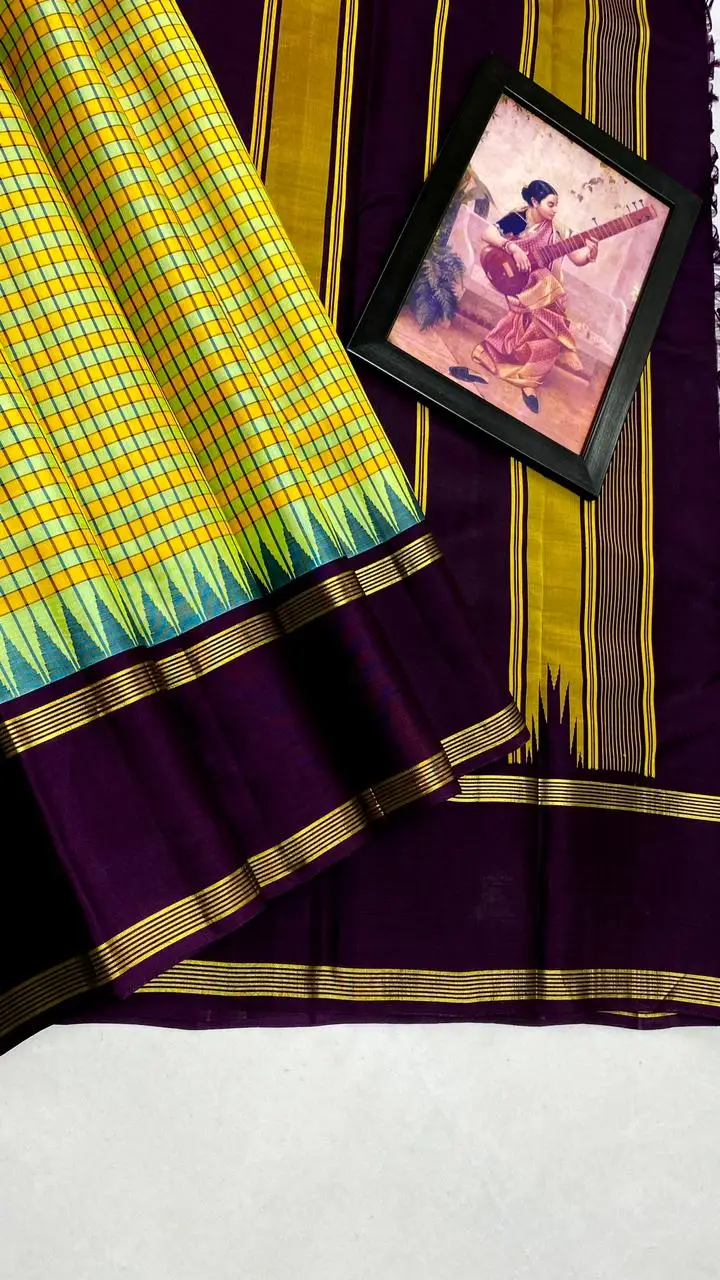 Kanchipuram Korvai Checked Temple Border Silk Saree