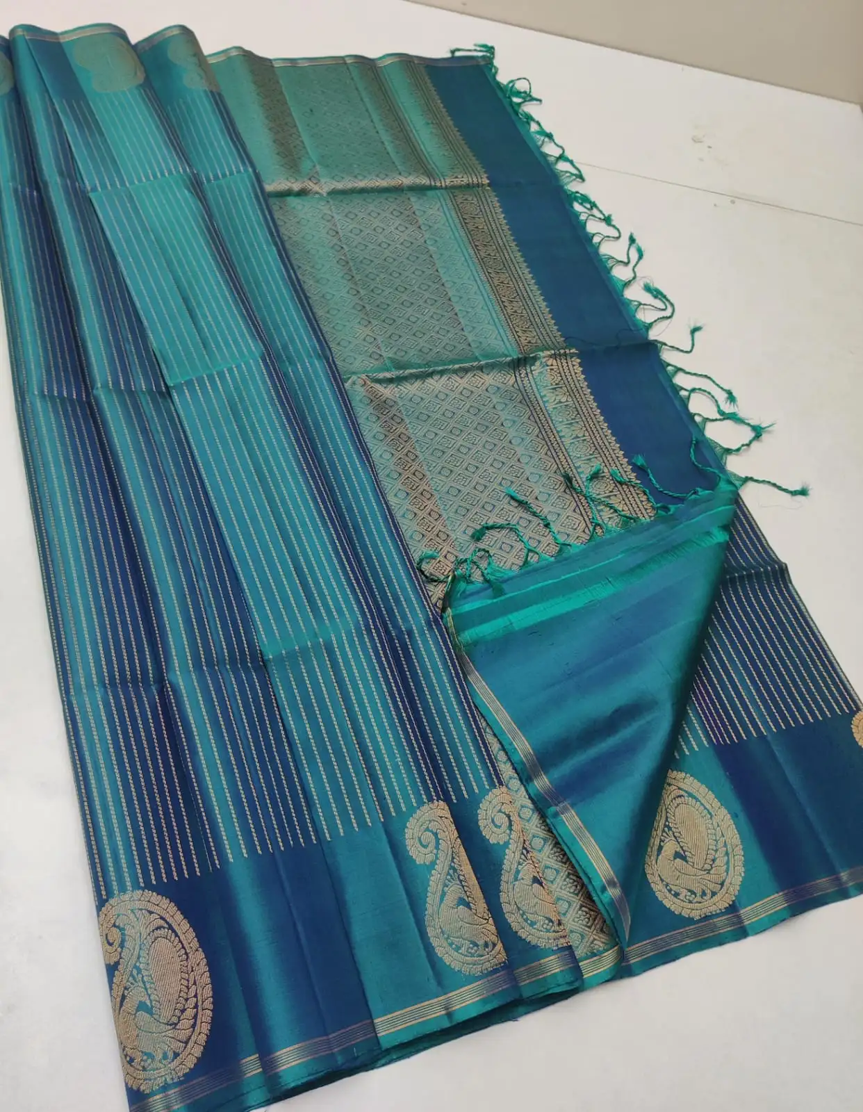 Kanchi Paisley Rekha Soft Silk Saree