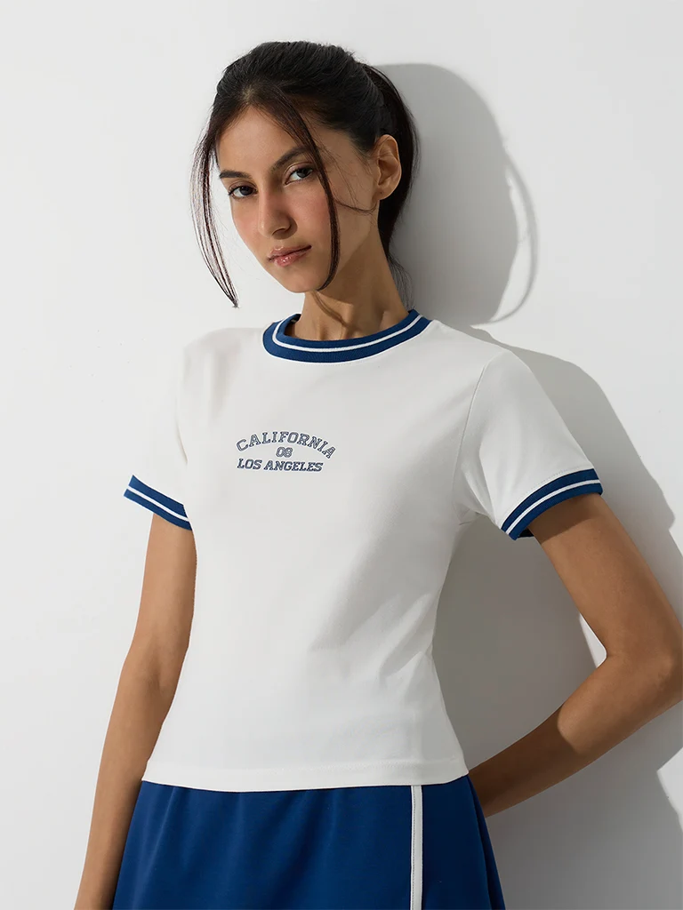 Nuoflexx White Text Embossed Cotton-Blend T-Shirt