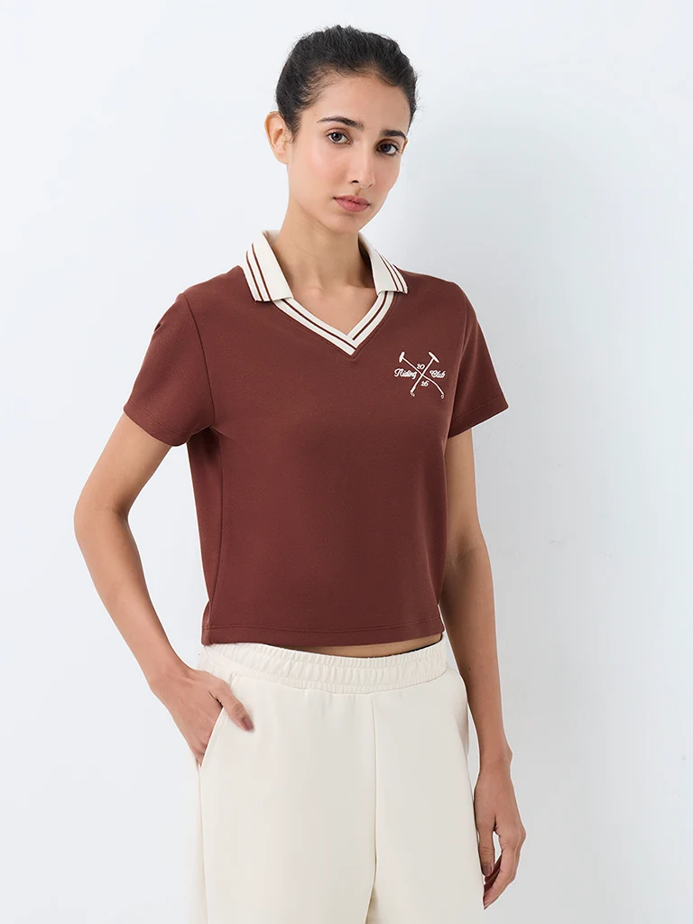 Nuoflexx Brown Text-Embroidered T-Shirt